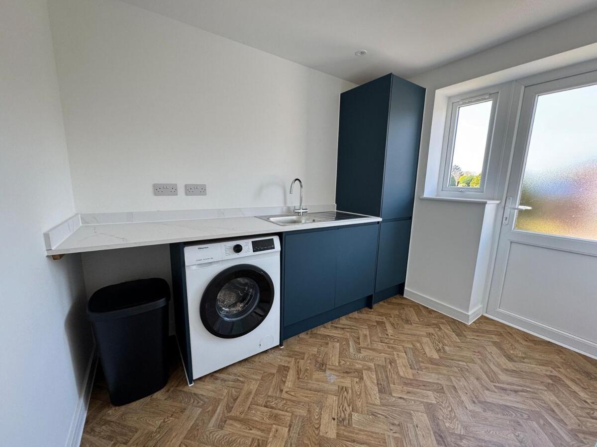 Modern & Spacious In - Smart Tv & Xbox Holiday home
